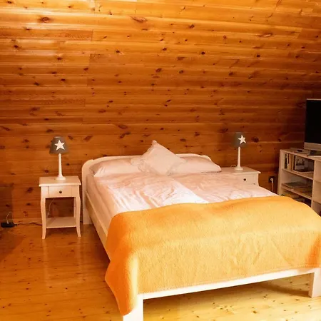 - Zum Hillekopf 21 *